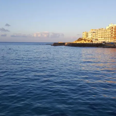Water's Edge *